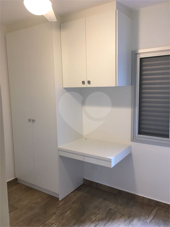 APARTAMENTO A VENDA COM 2 QUARTOS, 51 M2 AU E 1 VAGA NO REAL PARQUE.