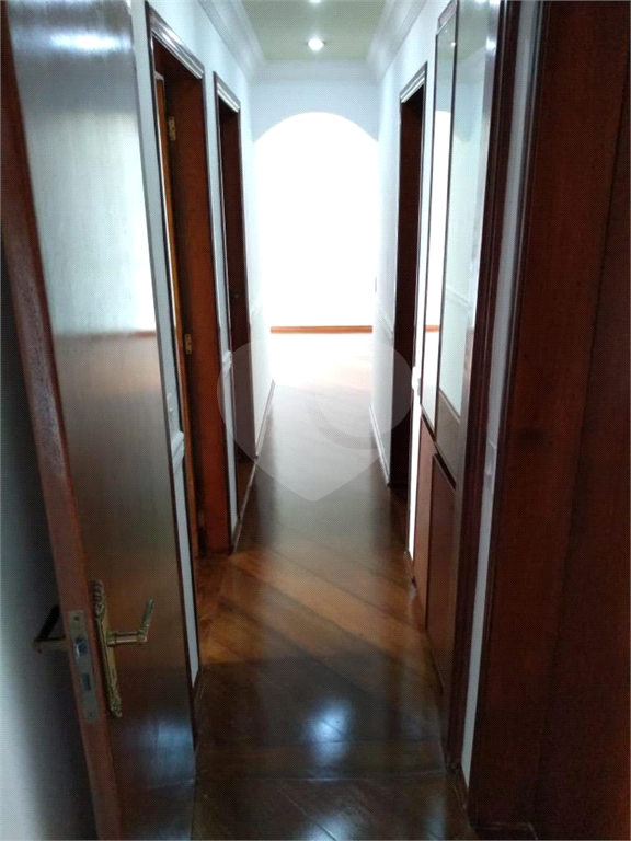 APARTAMENTO em VILA CARRÃO