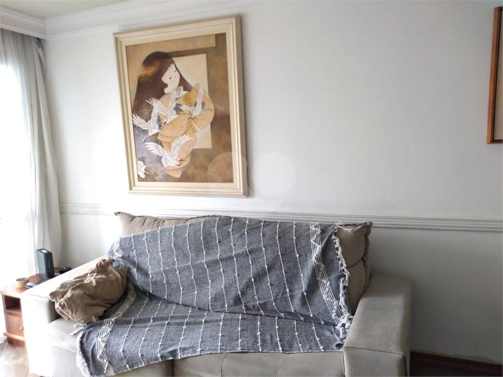 APARTAMENTO em VILA CARRÃO