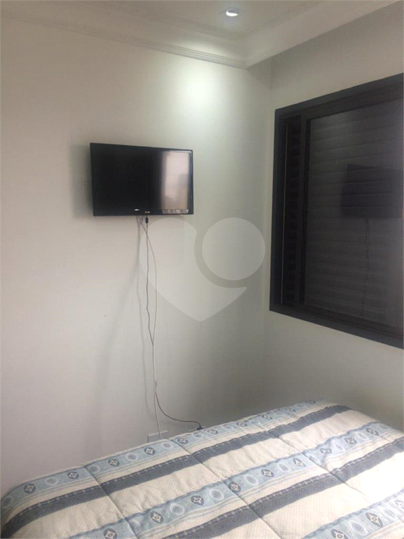 APARTAMENTO em VILA CARRÃO