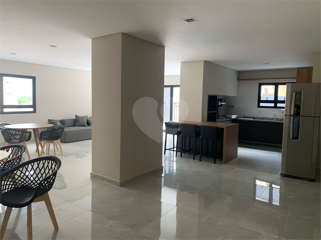 Studio em Prédio Novo com excelente infraestrutura e 500 metros do Metro Santana 
