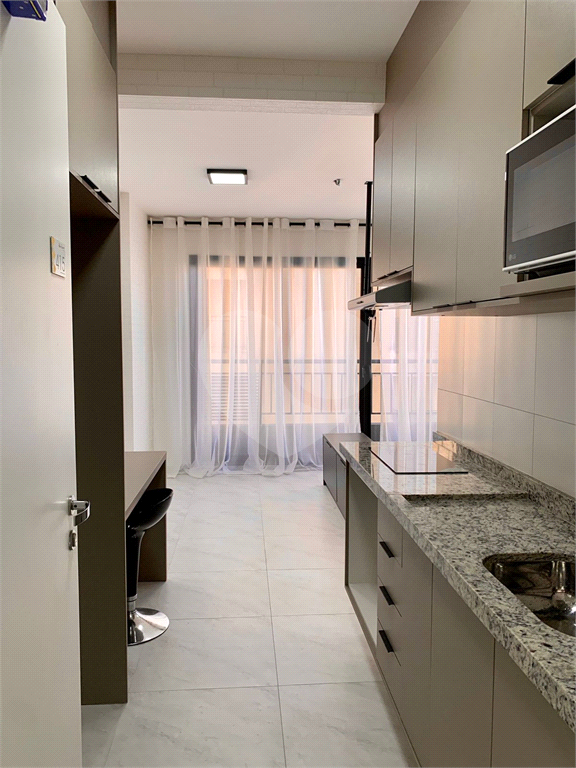 Studio em Prédio Novo com excelente infraestrutura e 500 metros do Metro Santana 
