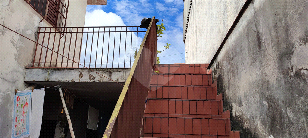 Sobrado amplo próximo Av Guarulhos