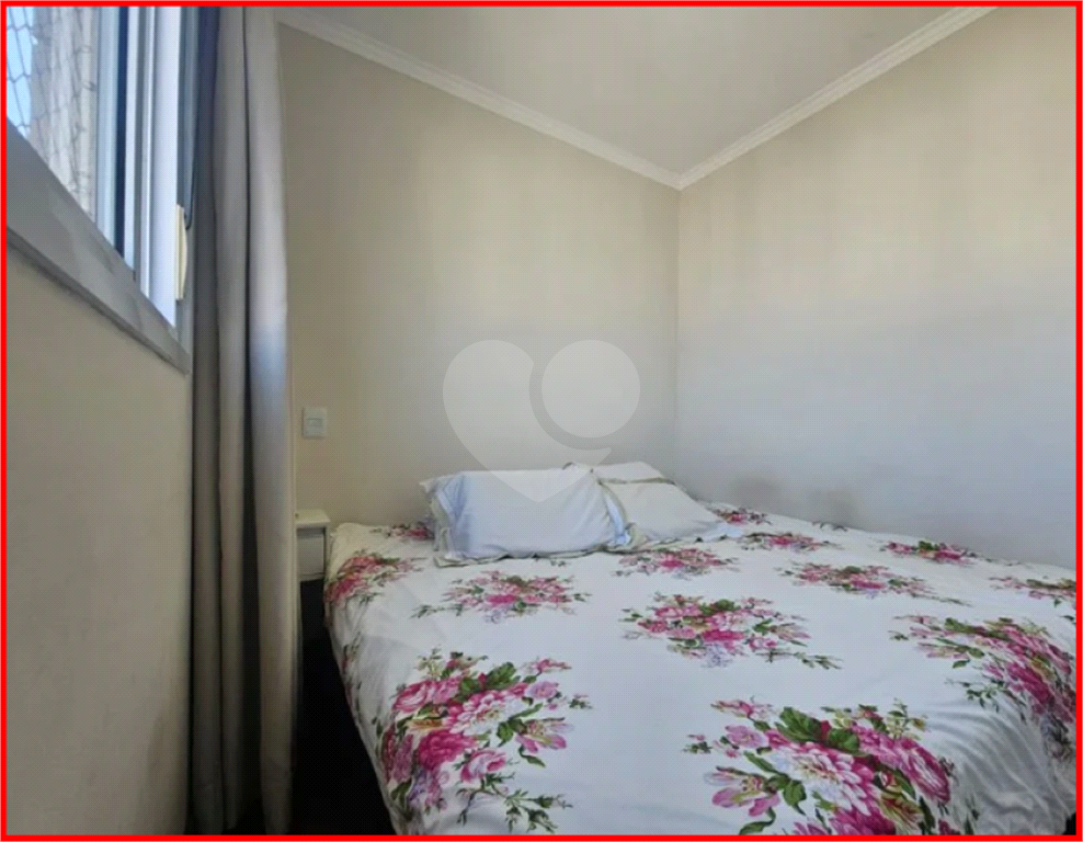 Apartamento à venda em  PINHEIROS com 85 m²