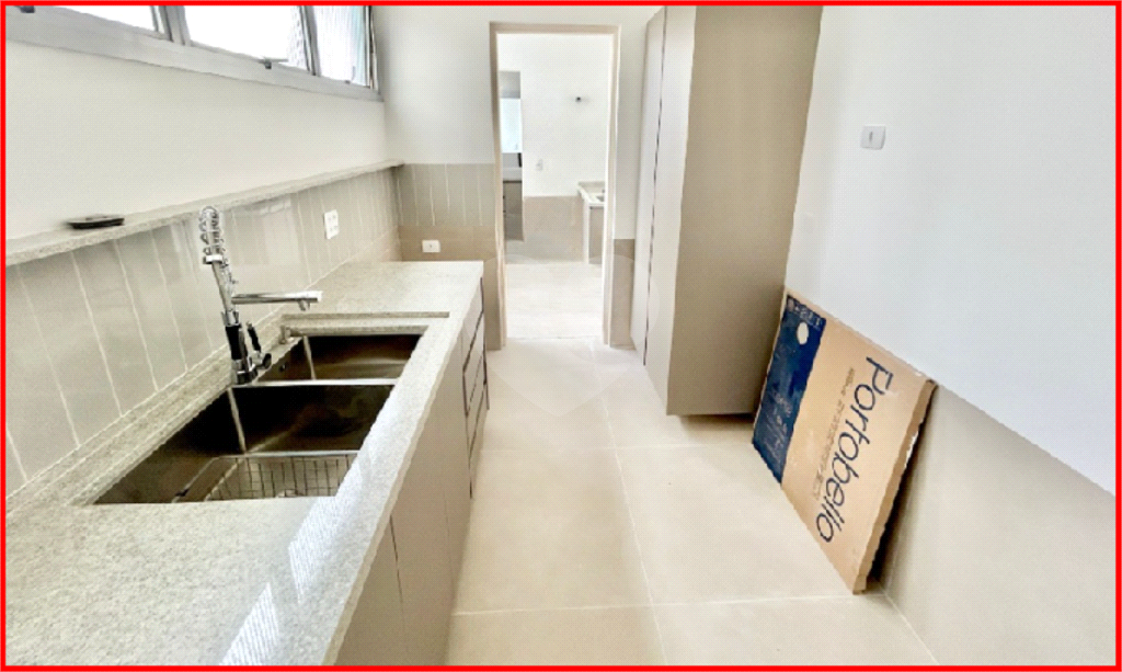 APARTAMENTO em HIGIENÓPOLIS