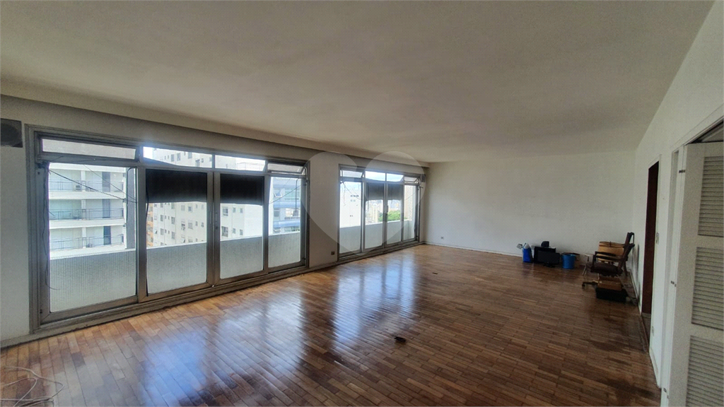 JARDIM PAULISTA -  MANSÃO SUSPENSA 