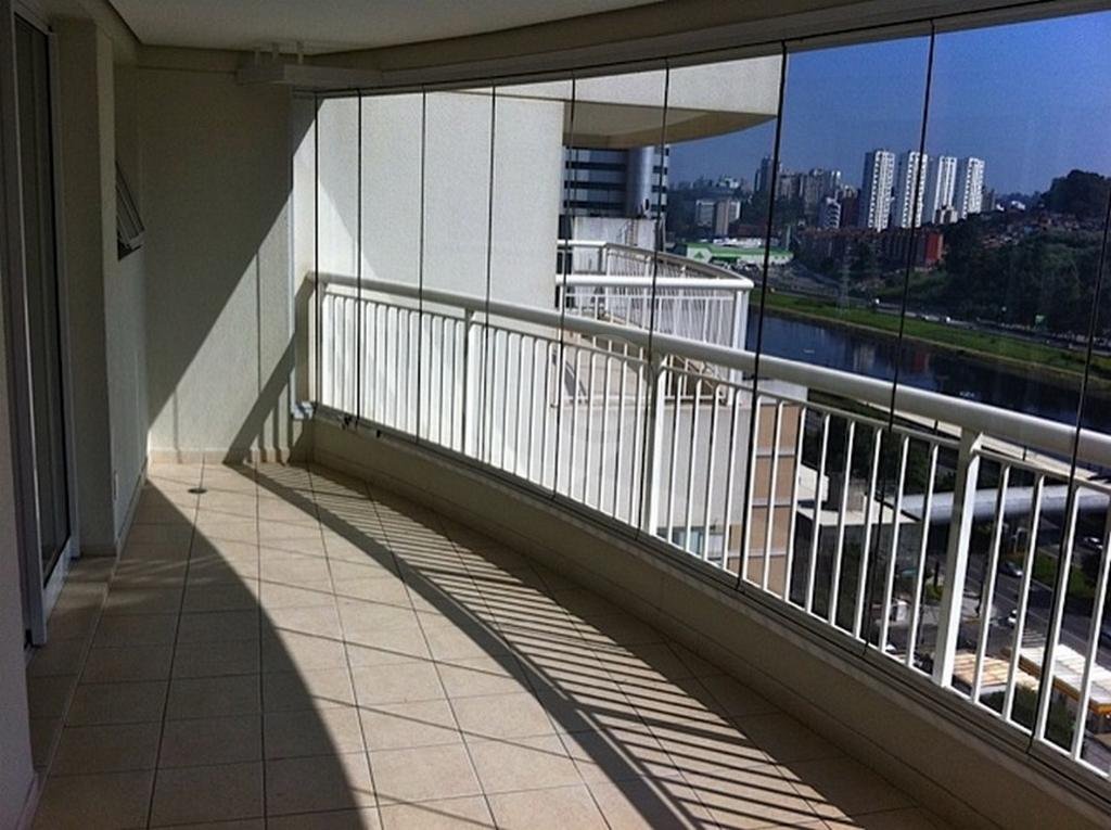 Excelente Oportunidade! Venha morar no bairro do Brooklin uma das melhores localizações de São Paulo