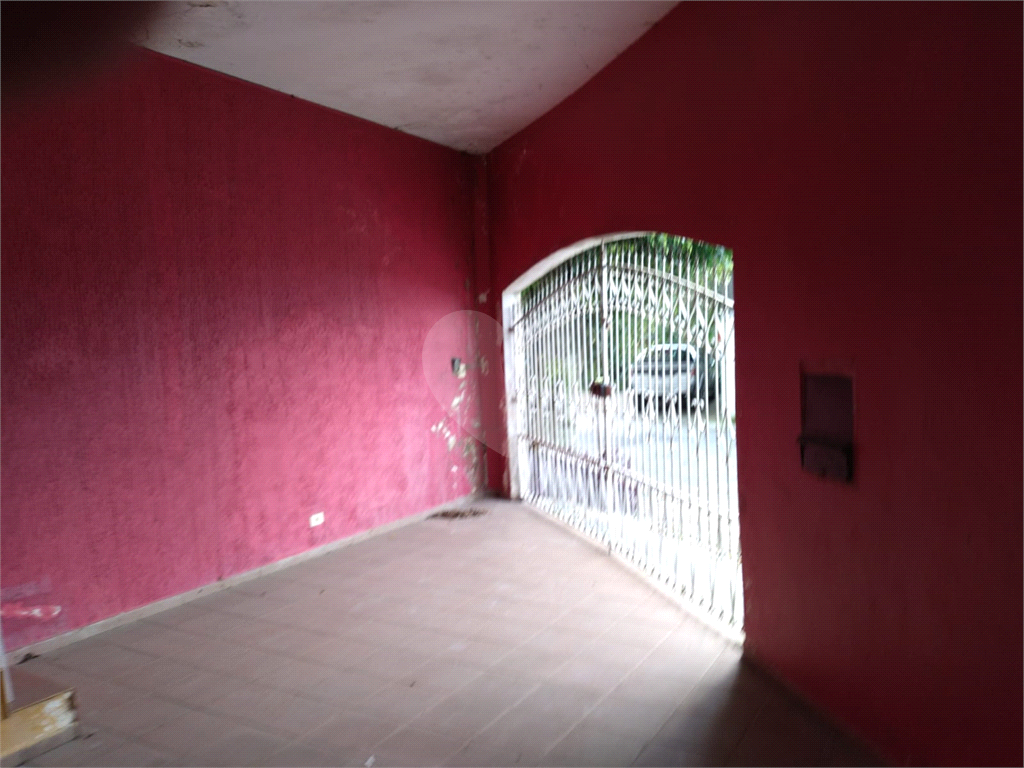 Sobrado à venda no Jd. Arnoni, 400 m²