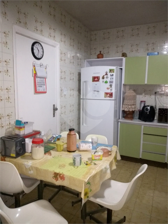 APARTAMENTO em PINHEIROS