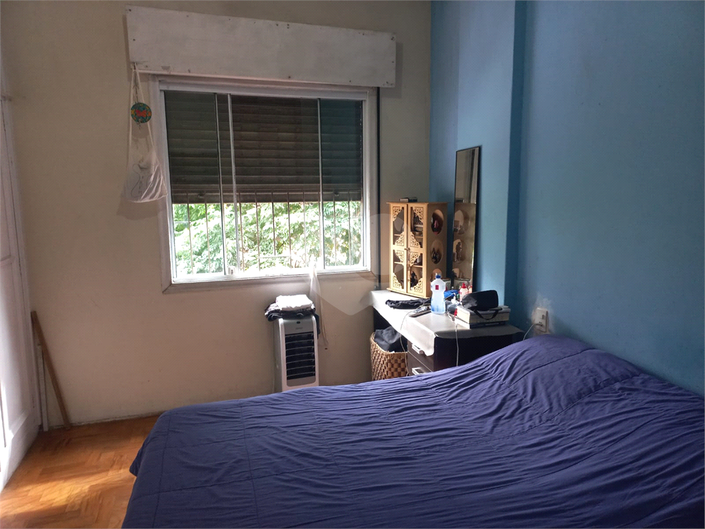 APARTAMENTO em PINHEIROS