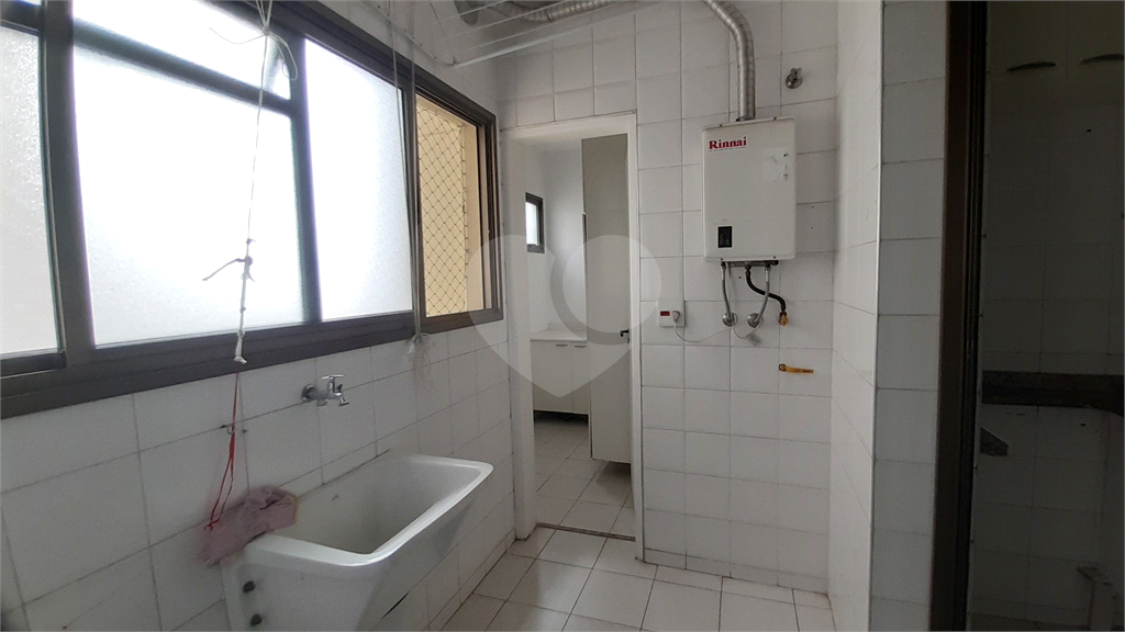 Aluga-se: Apartamento de 92 metros, 3 quartos (1 Suíte) e 2 vagas, em Santana!