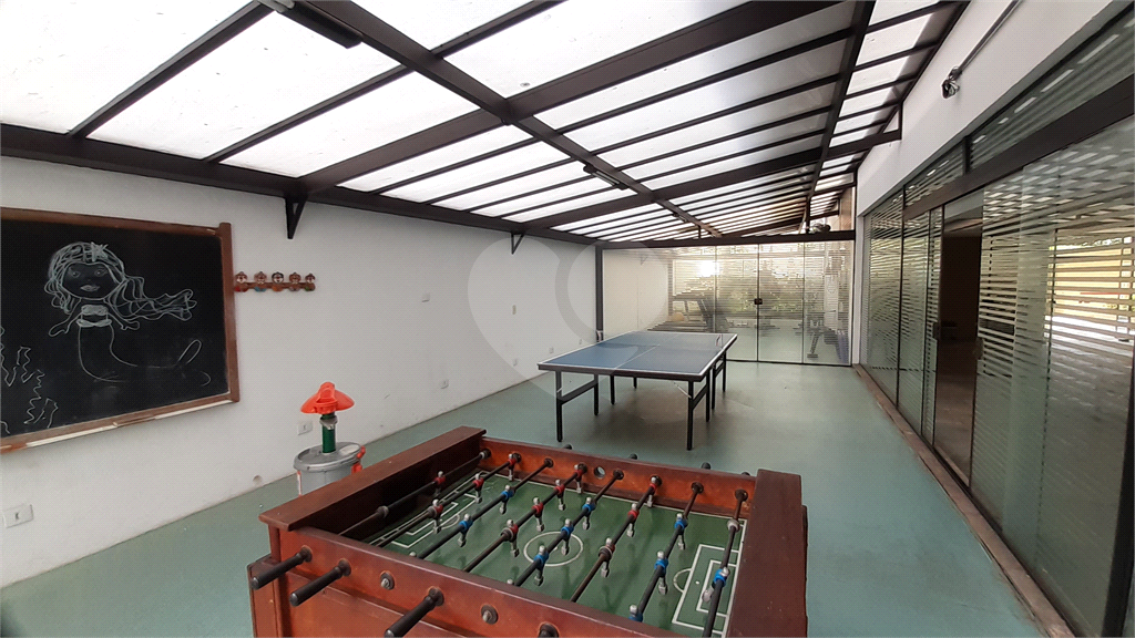 Aluga-se: Apartamento de 92 metros, 3 quartos (1 Suíte) e 2 vagas, em Santana!