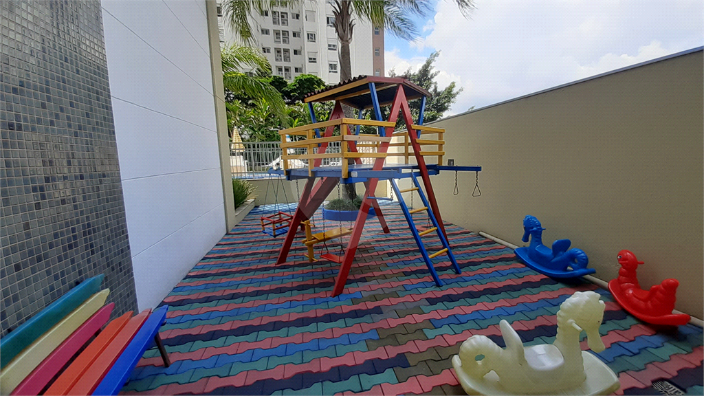 Aluga-se: Apartamento de 92 metros, 3 quartos (1 Suíte) e 2 vagas, em Santana!