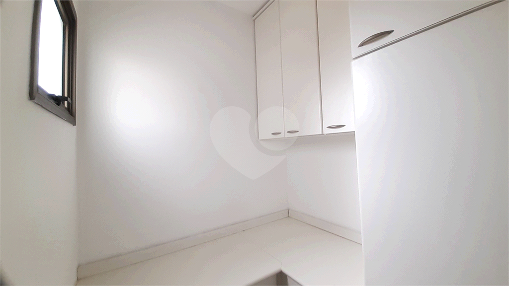 Aluga-se: Apartamento de 92 metros, 3 quartos (1 Suíte) e 2 vagas, em Santana!