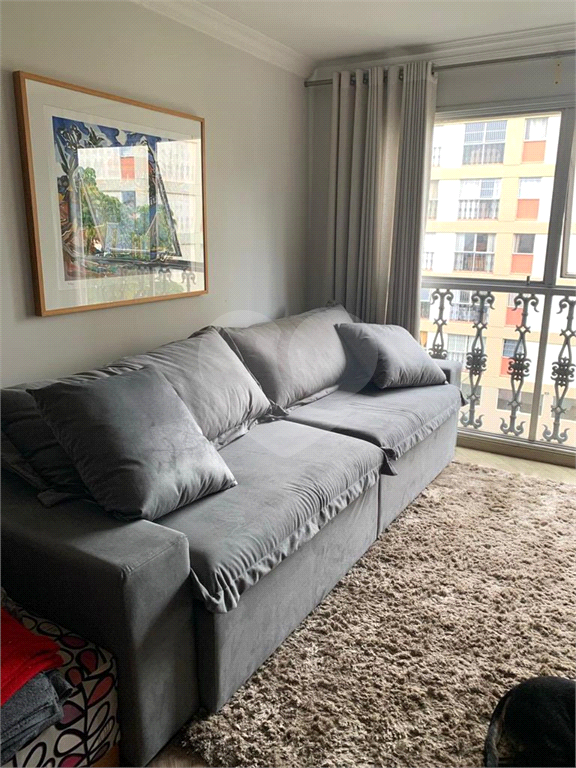 Apartamento à venda com 3 quartos, 81m² - Foto 3