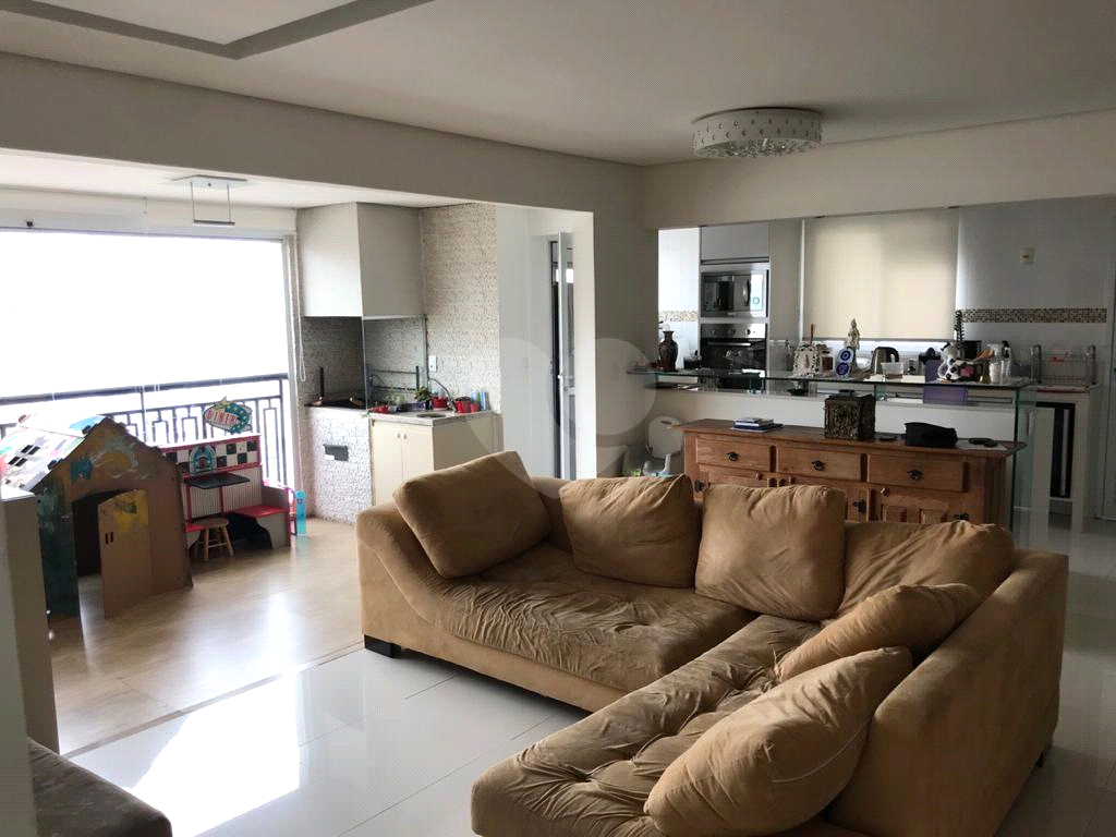 Apartamento 3 dormitórios Barra Funda 