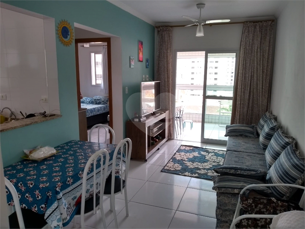 Excelente apartamento mobiliado a 400 metros da praia - Vila Tupi
