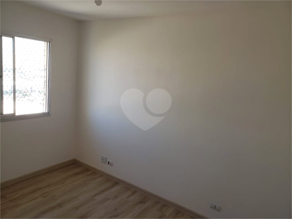 Apartamento à venda com 2 quartos, 52m² - Foto 11