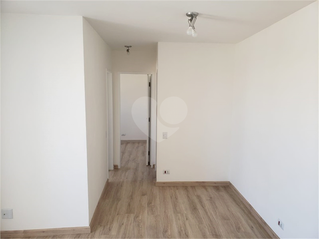 Apartamento à venda com 2 quartos, 52m² - Foto 6