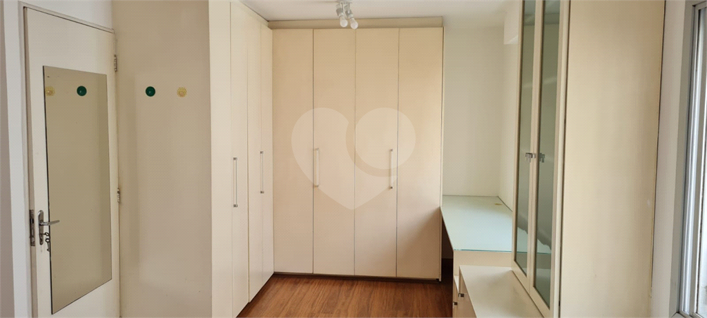 APARTAMENTO em VILA MARIANA