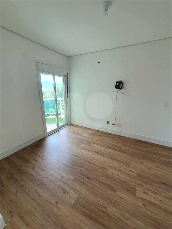 APARATAMENTO DE 200M2 NO MANDAQUI 3 SUITES, SENDO 1 SUITE MASTER, 5 BANHEIROS 6 VAGAS DE GARAGEM 