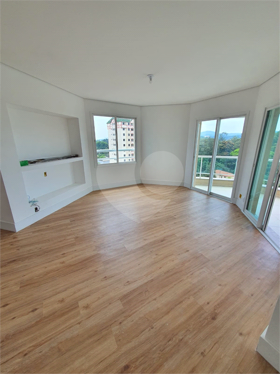 APARATAMENTO DE 200M2 NO MANDAQUI 3 SUITES, SENDO 1 SUITE MASTER, 5 BANHEIROS 6 VAGAS DE GARAGEM 