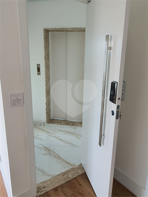 APARATAMENTO DE 200M2 NO MANDAQUI 3 SUITES, SENDO 1 SUITE MASTER, 5 BANHEIROS 6 VAGAS DE GARAGEM 