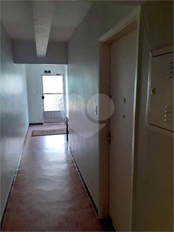 Apartamento à venda e aluguel com 1 quarto, 43m² - Foto 22