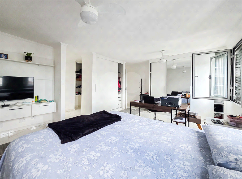 Apartamento à venda em Perdizes de 136m² com 2 dormitórios, 1 suíte e 2 vagas