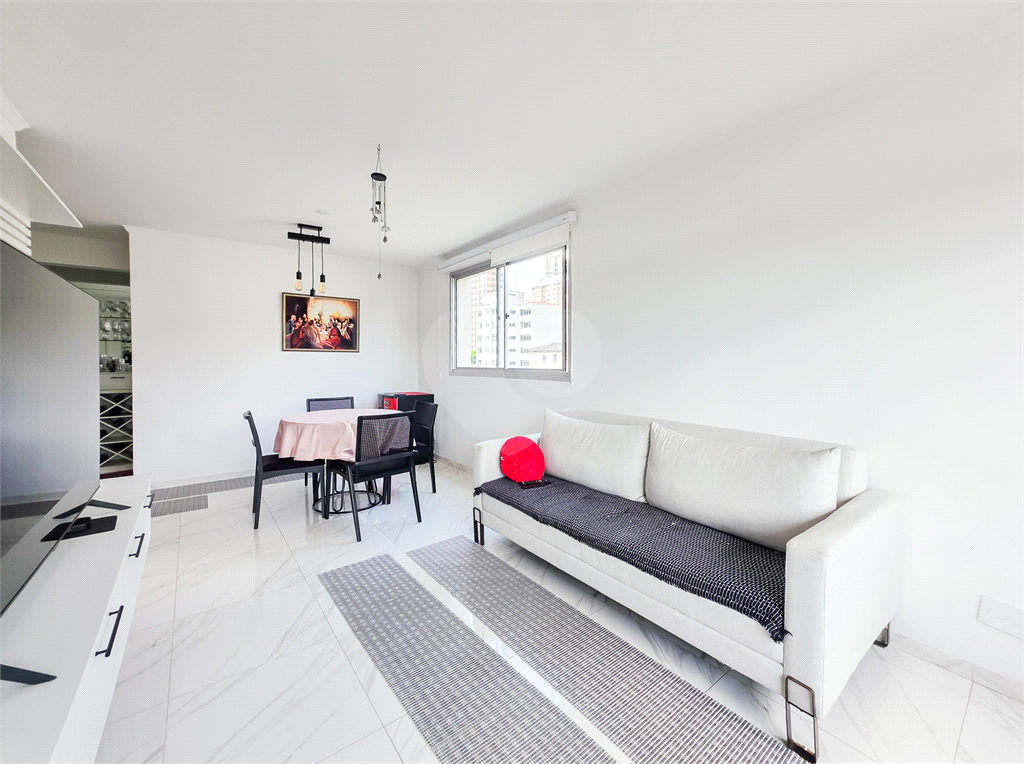 Apartamento à venda em Perdizes de 136m² com 2 dormitórios, 1 suíte e 2 vagas