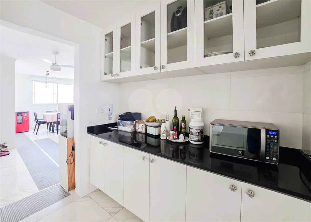 Apartamento à venda em Perdizes de 136m² com 2 dormitórios, 1 suíte e 2 vagas