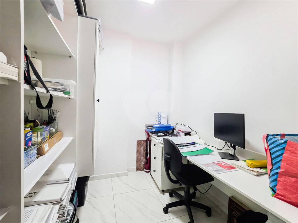 Apartamento à venda em Perdizes de 136m² com 2 dormitórios, 1 suíte e 2 vagas