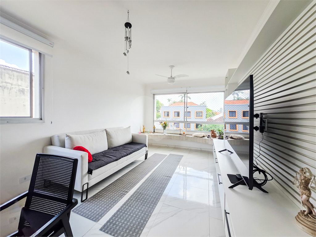 Apartamento à venda em Perdizes de 136m² com 2 dormitórios, 1 suíte e 2 vagas