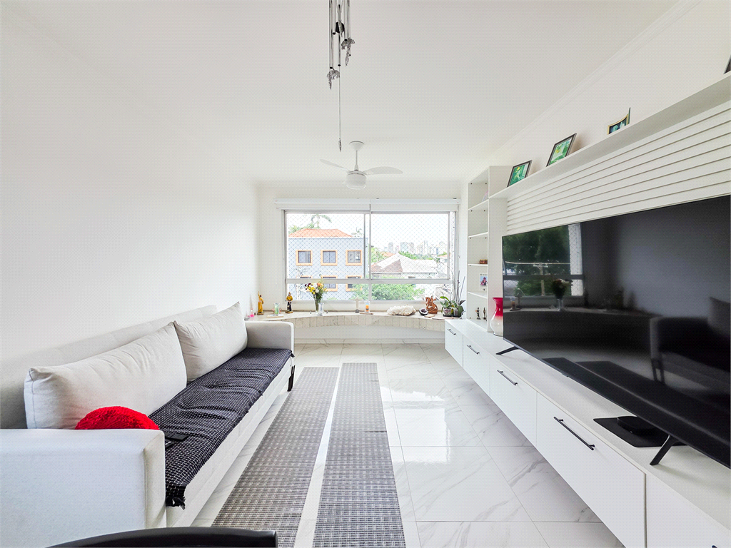 Apartamento à venda em Perdizes de 136m² com 2 dormitórios, 1 suíte e 2 vagas