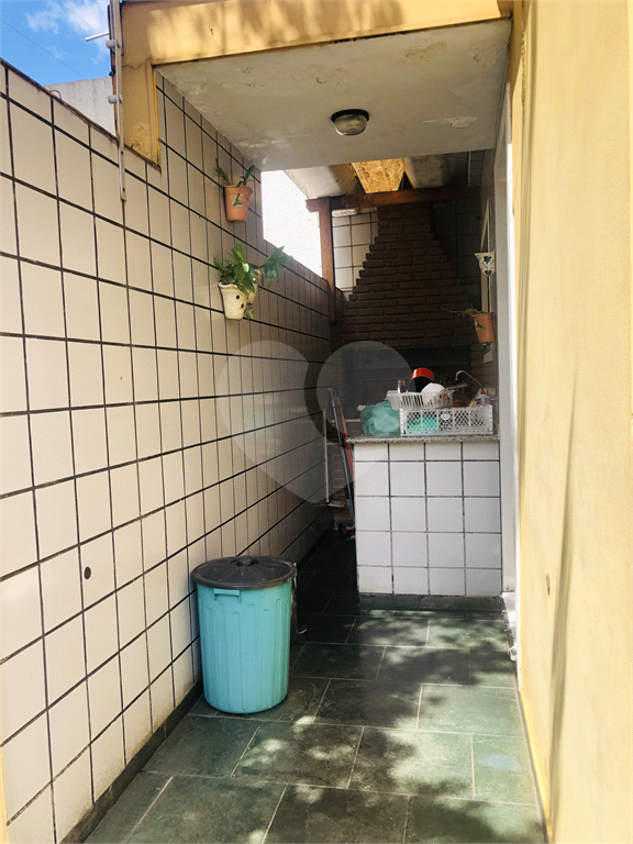 Sobrado no Mandaqui com 3 dormitórios, 1 suite e 5 vagas