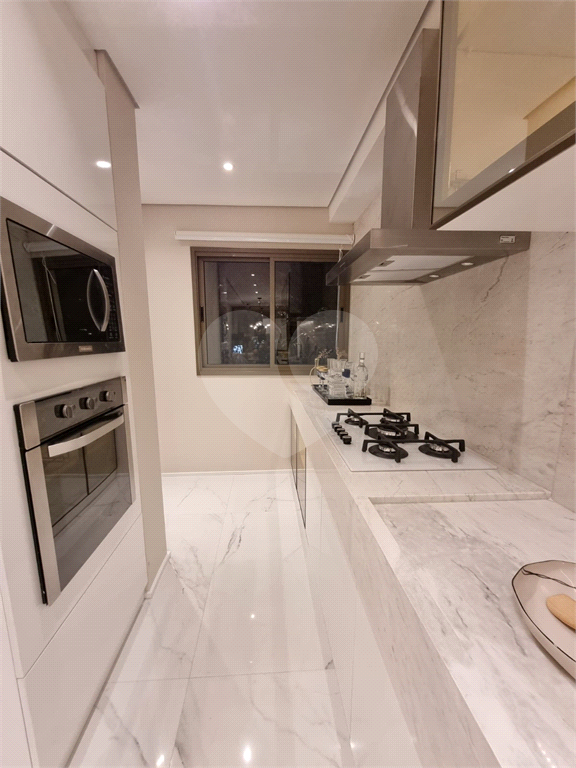 Cobertura duplex 306m² ampla sala de estar com varanda 3 suítes 3 vagas Perdizes
