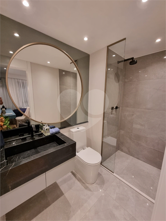 Cobertura duplex 306m² ampla sala de estar com varanda 3 suítes 3 vagas Perdizes
