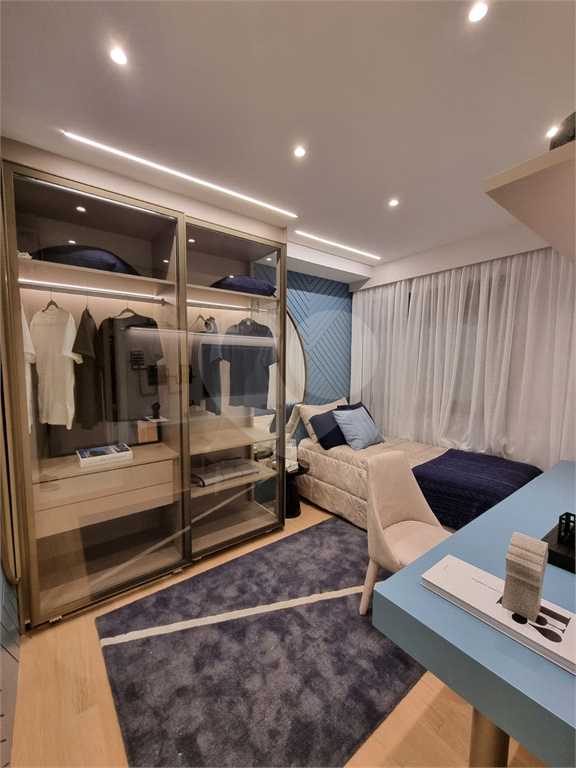 Cobertura duplex 306m² ampla sala de estar com varanda 3 suítes 3 vagas Perdizes
