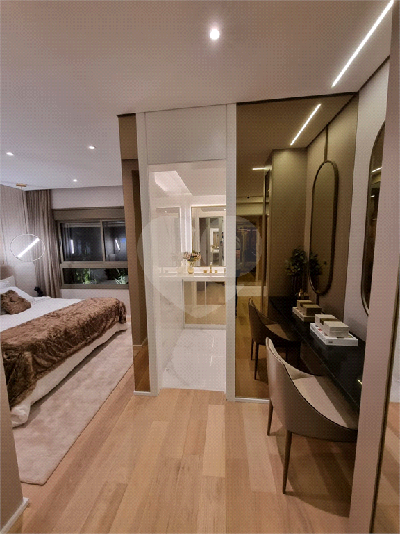 Cobertura duplex 306m² ampla sala de estar com varanda 3 suítes 3 vagas Perdizes
