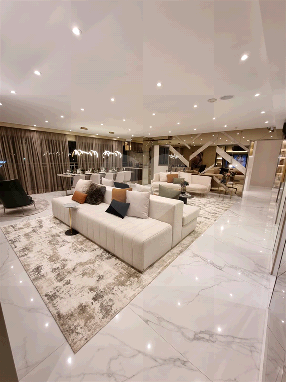 Cobertura duplex 306m² ampla sala de estar com varanda 3 suítes 3 vagas Perdizes
