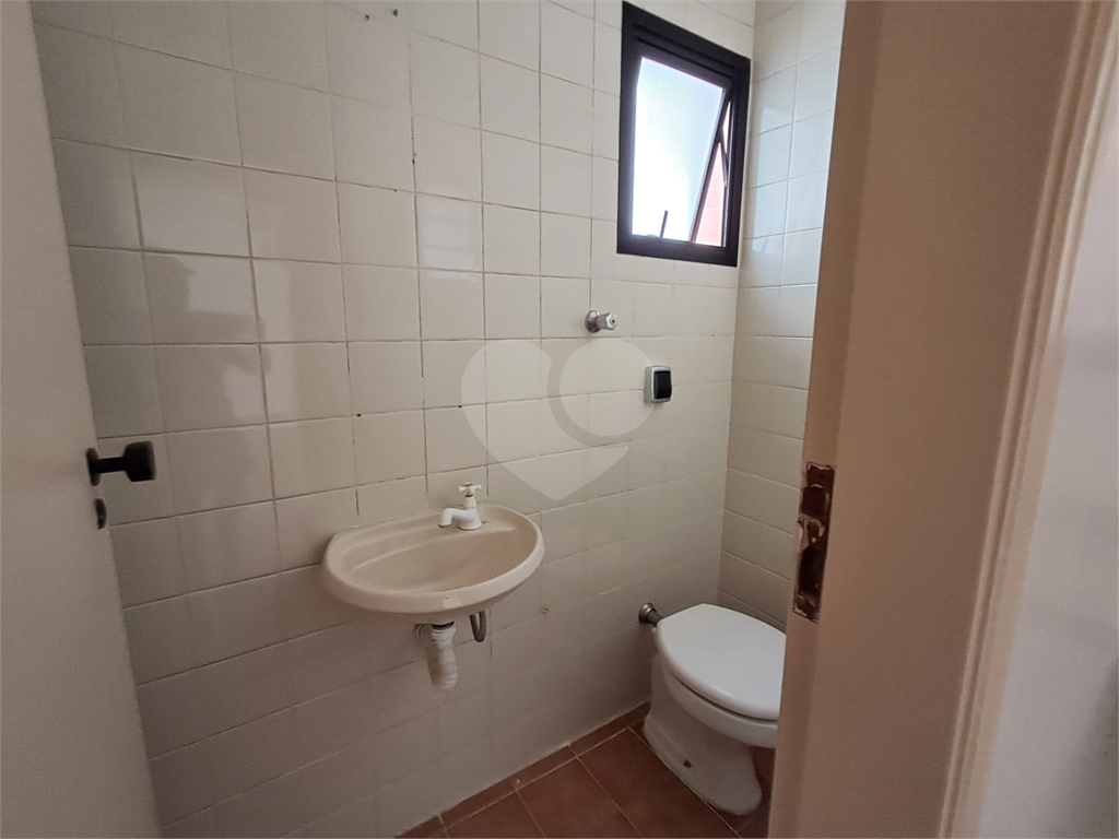 Sala Comercial à venda  em PERDIZES com 40,68 m²
Área Útil: 40,68 m²