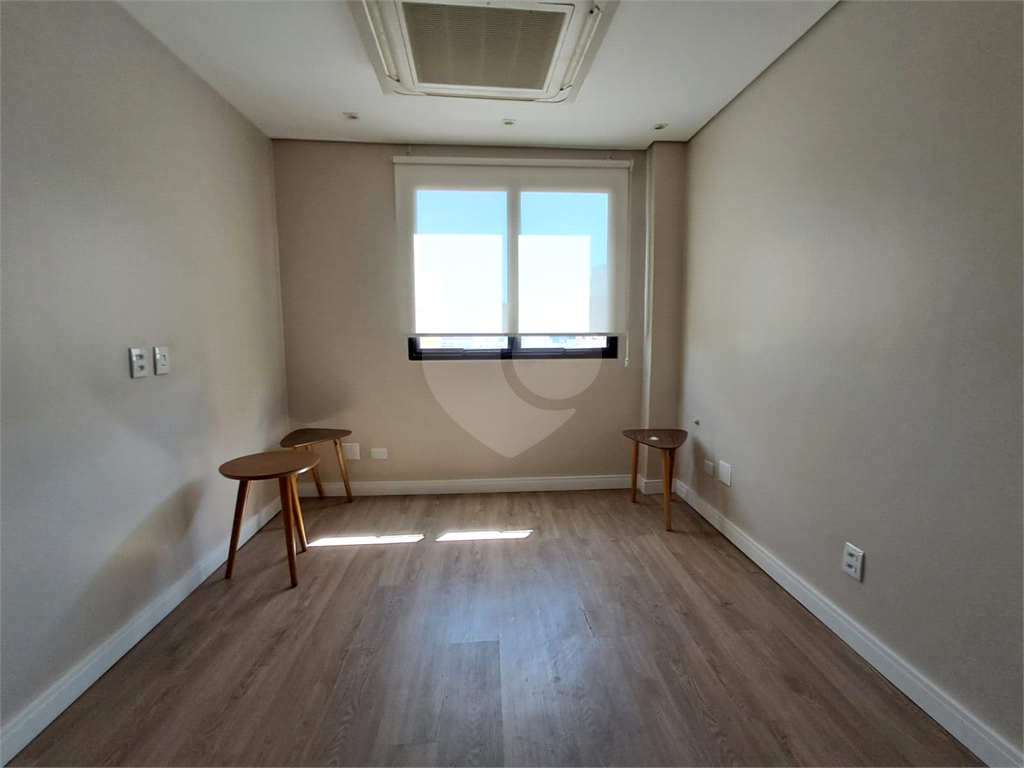 Sala Comercial à venda em   PERDIZES com 40,68 m²