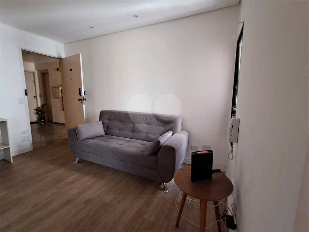 Sala Comercial à venda em   PERDIZES com 40,68 m²