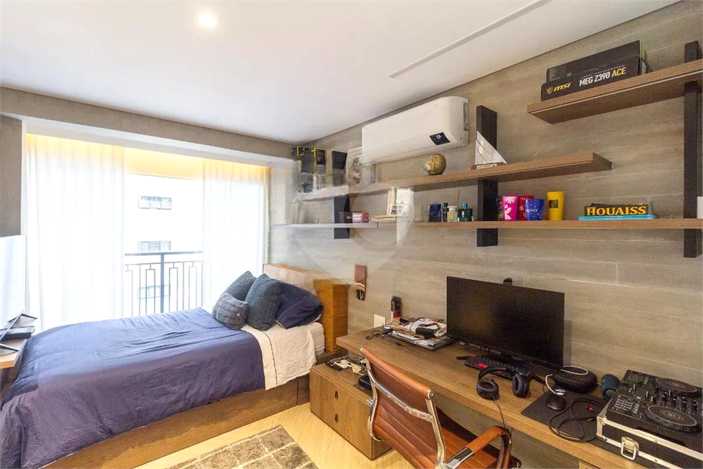 Espetacular apartamento junto ao Parque da Água Branca! * Aceita permuta. 
