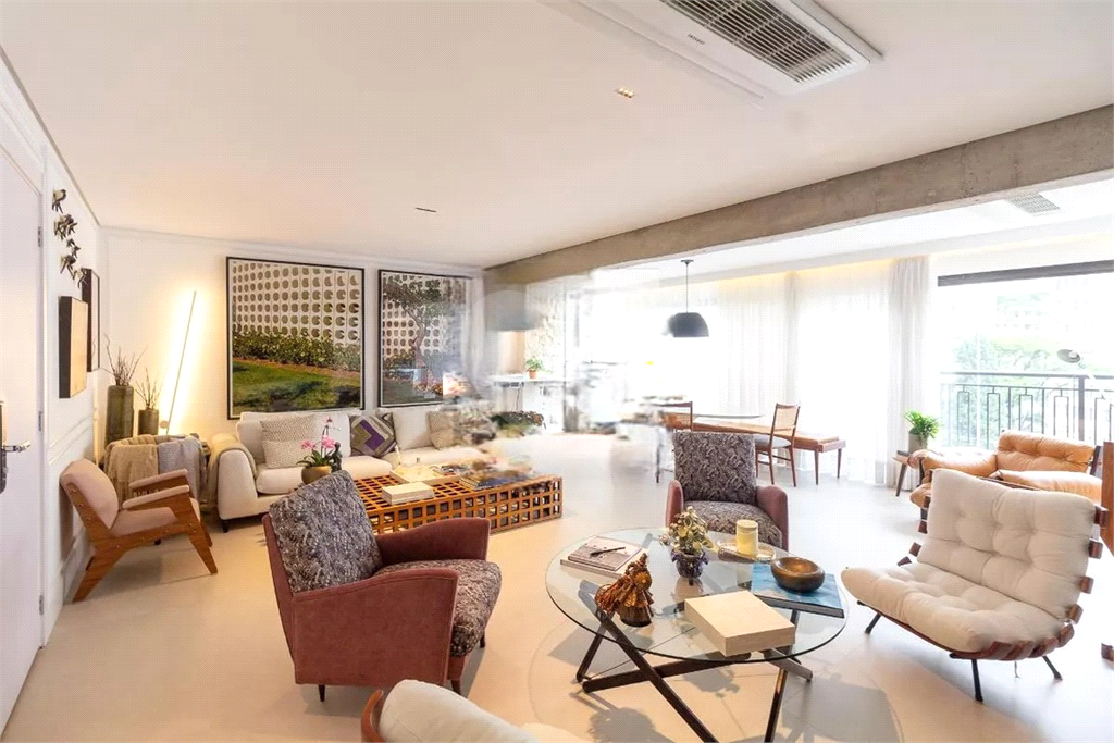 Espetacular apartamento junto ao Parque da Água Branca! * Aceita permuta. 
