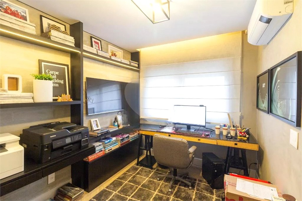 Espetacular apartamento junto ao Parque da Água Branca! * Aceita permuta. 
