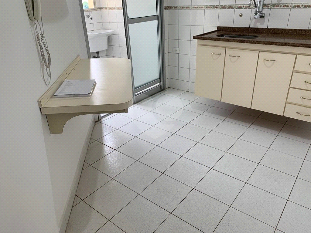 Apartamento à venda com 2 quartos, 50m² - Foto 5