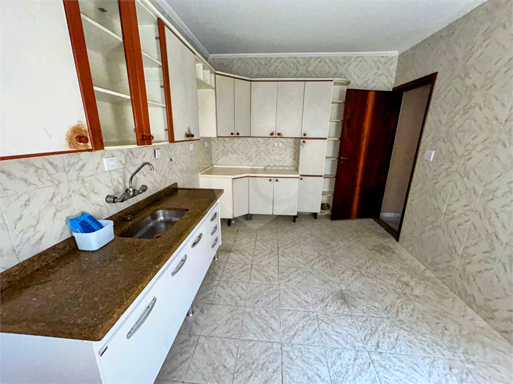 Casa à venda com 2 quartos, 158m² - Foto 12