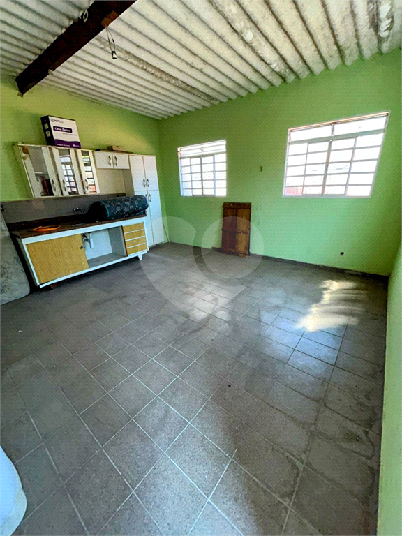 Casa à venda com 2 quartos, 158m² - Foto 22