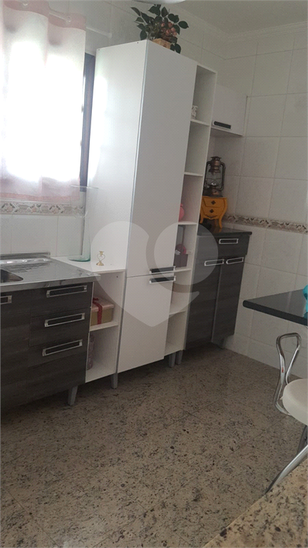 Chácara em Arujá dentro condomínio Fechado com lazer completo.